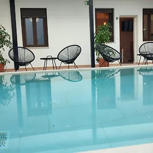  Apartamento Suenos De Orive. Con Piscina Y Wifi. Casco Antiguo.